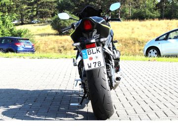 Honda CBR650R e-Clutch