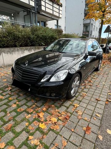 Mercedes-Benz Mercedes Benz E Klasse 220 CDI Euro5