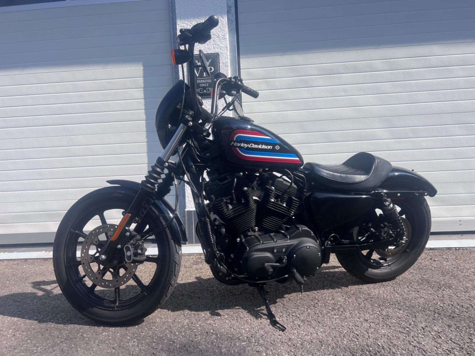 Harley-Davidson Sportster IRON XL1200