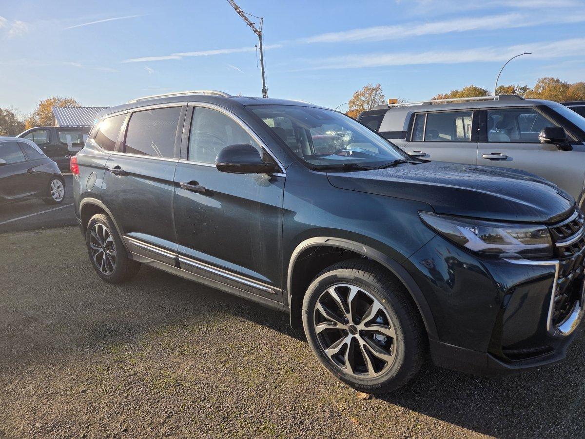 DFSK Forthing 3 Pano-Leder-PDC-MFL-Cm-Alu