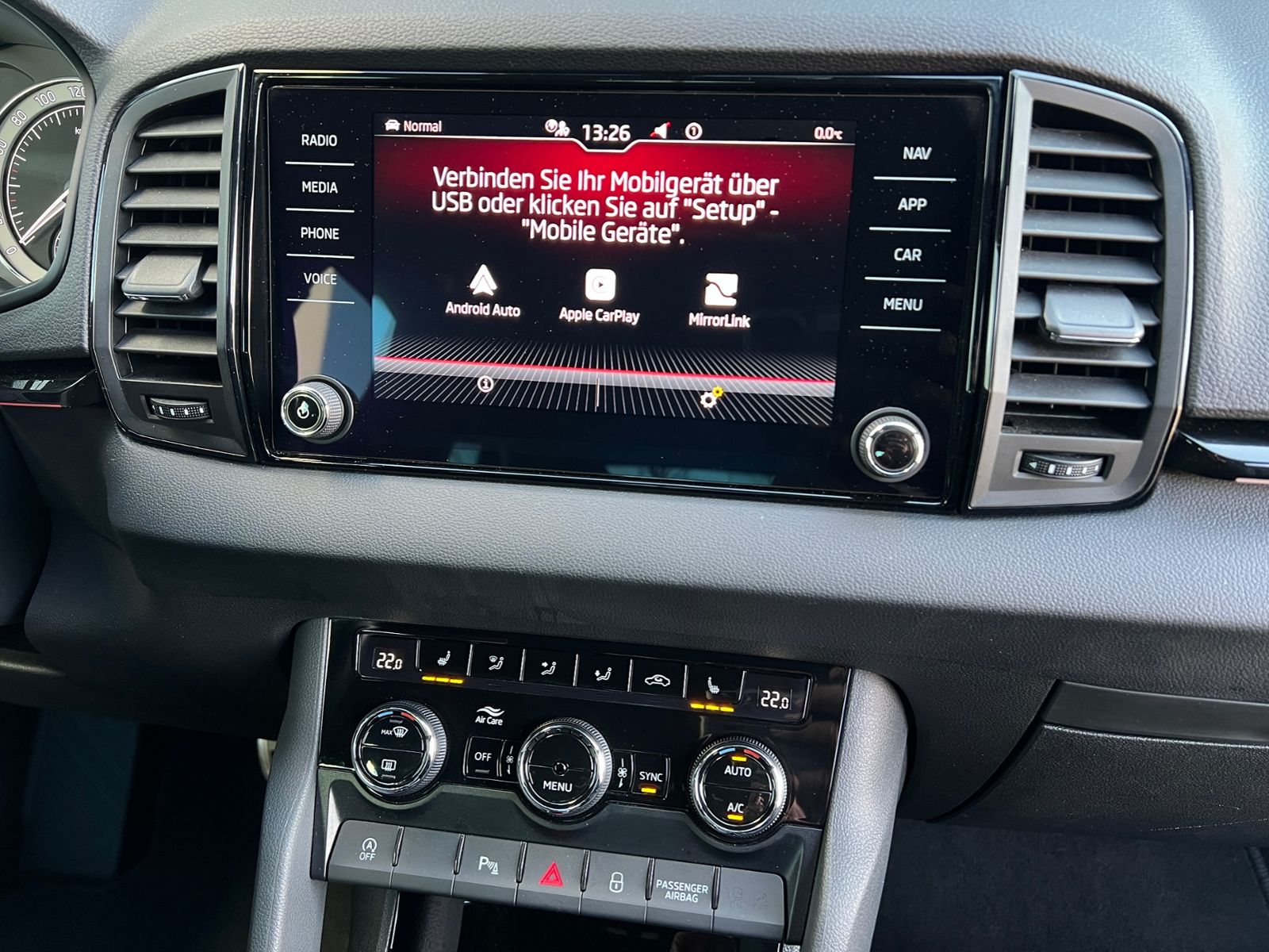 Fahrzeugabbildung SKODA Karoq Sportline 2.0 TSI DSG 4x4*AHK,elekt.Heckkl