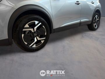 Peugeot 2008 - 4