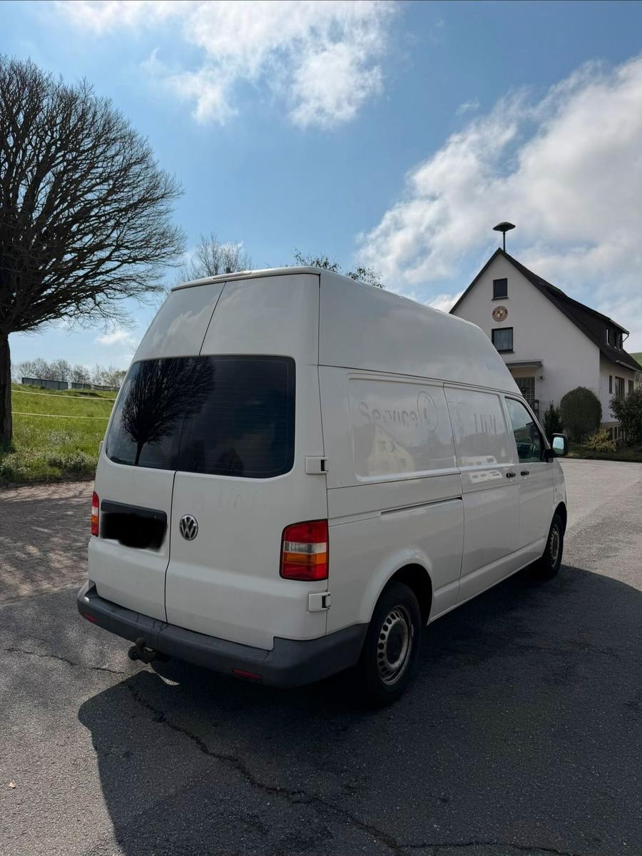 Volkswagen T5 Transporter