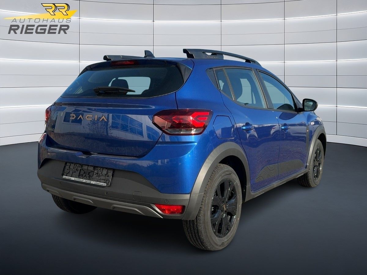 Fahrzeugabbildung Dacia Sandero III Stepway Extreme TCe 90 CVT