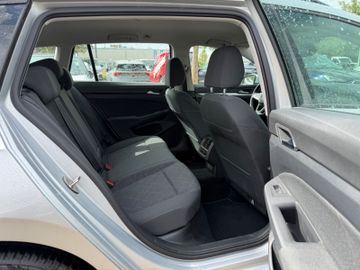 Volkswagen Golf - 12