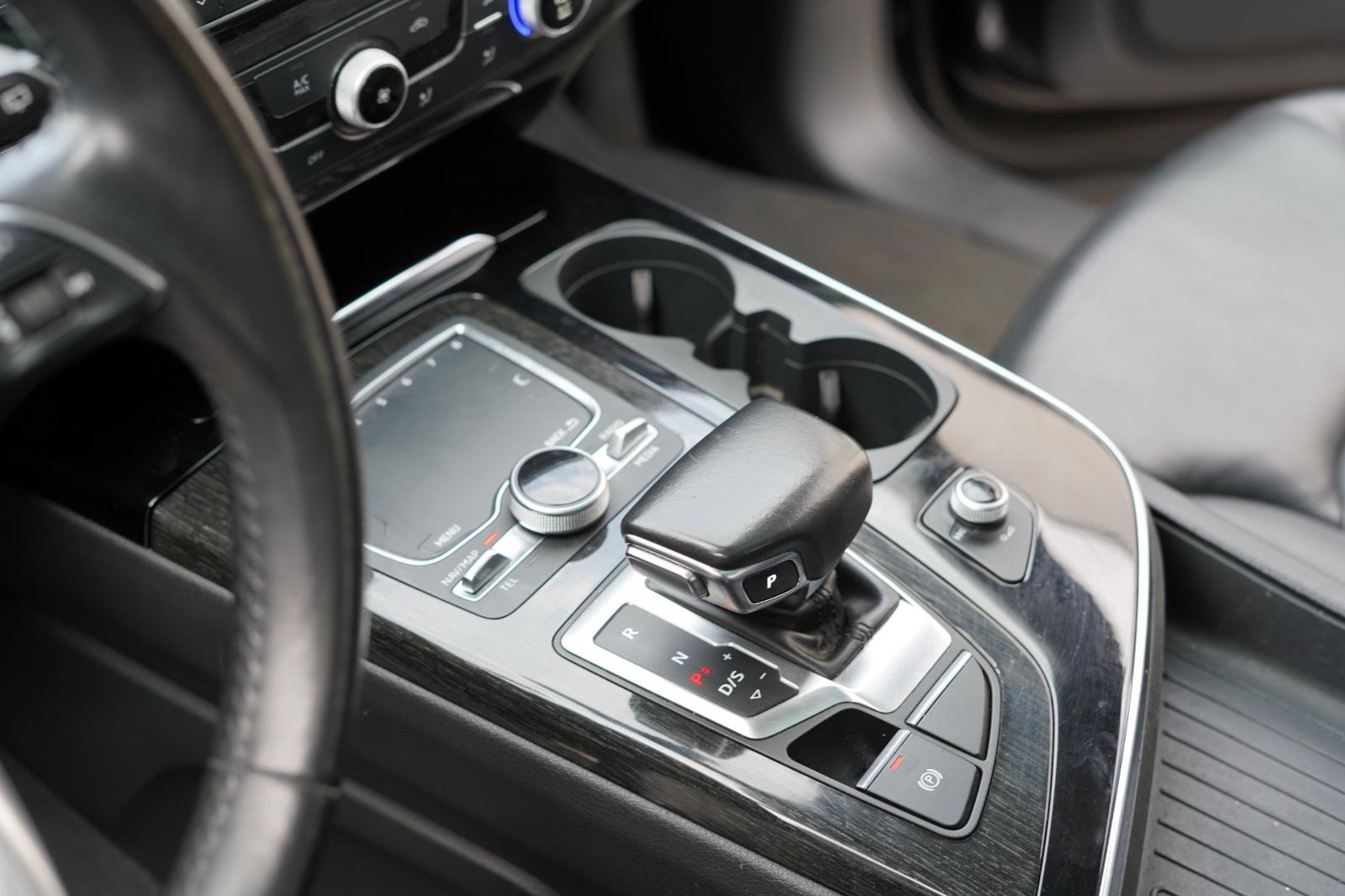 Audi Q7 55 TFSI quattro tiptronic -
