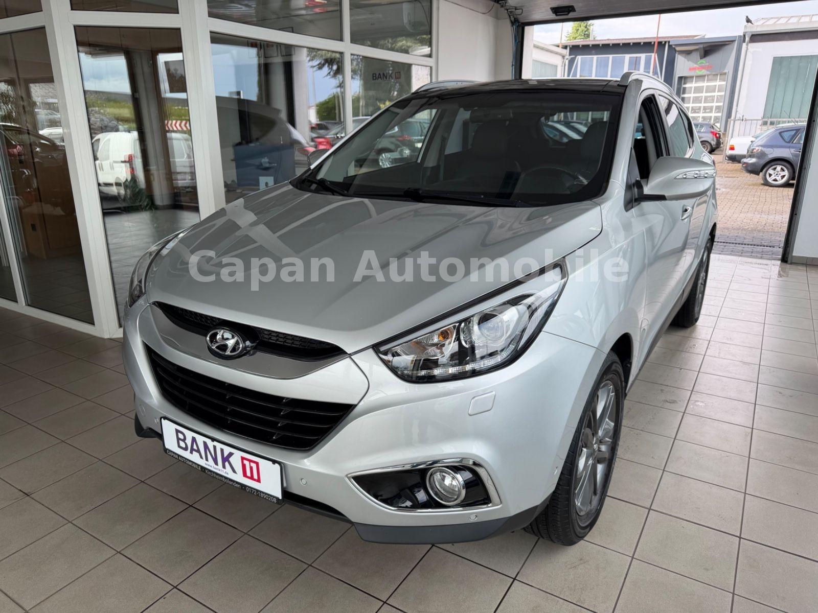 Hyundai ix35 Style 1.Hand/Scheckheft/Navi/Xenon/Leder/E5