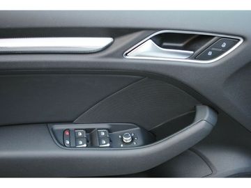 Fahrzeugabbildung Audi A3 1,0 Sportback Design +AUTOMATIK +NAVI+SOUND+