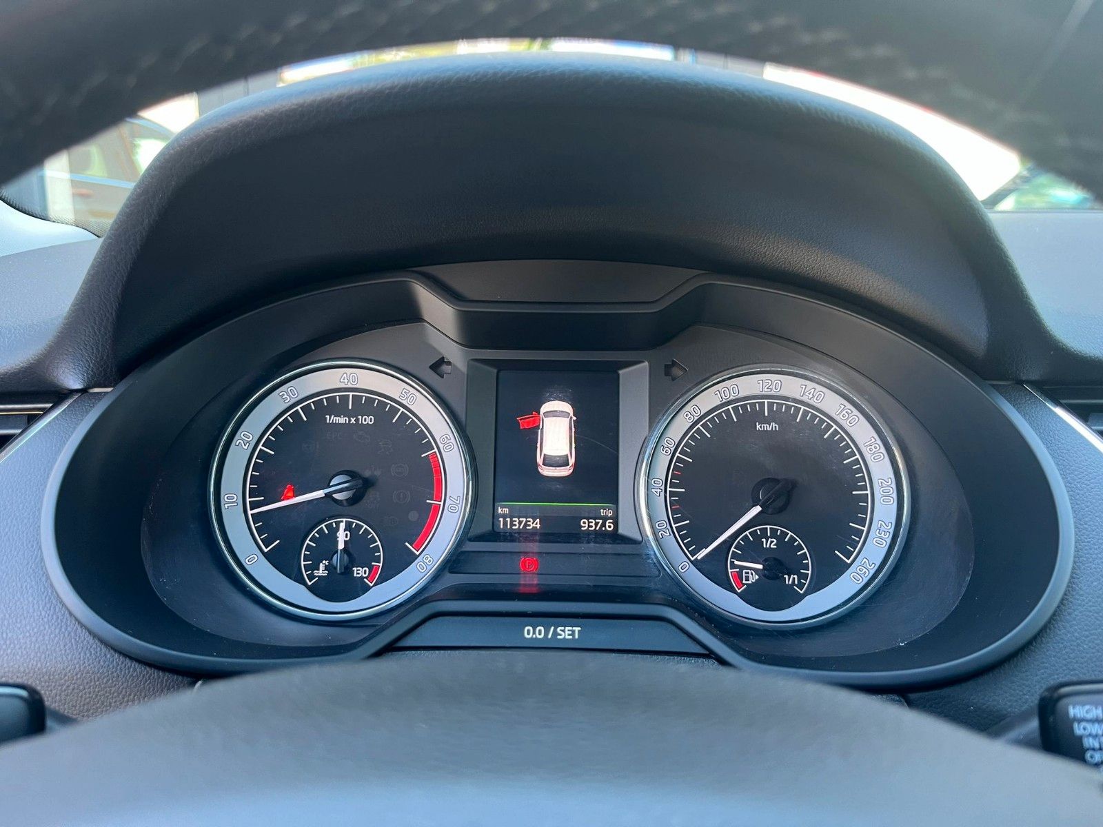 Fahrzeugabbildung SKODA Octavia 1.4 TSI Combi Drive*RFK*AHK*PDC*LED*