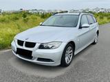 BMW 320i E91 | Panoramadach, PDC | TÜV neu bis 06.27 - BMW 320 aus 2007: Kombi, 320i