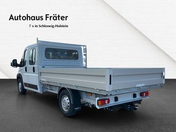 Fotografie des Opel Movano DoKa Pritsche L4 Klima AHK