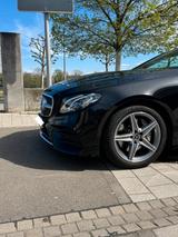 Mercedes-Benz E 200 4MATIC Autom. Panoramadach - Mercedes-Benz E 200 Gebrauchtwagen in Mannheim