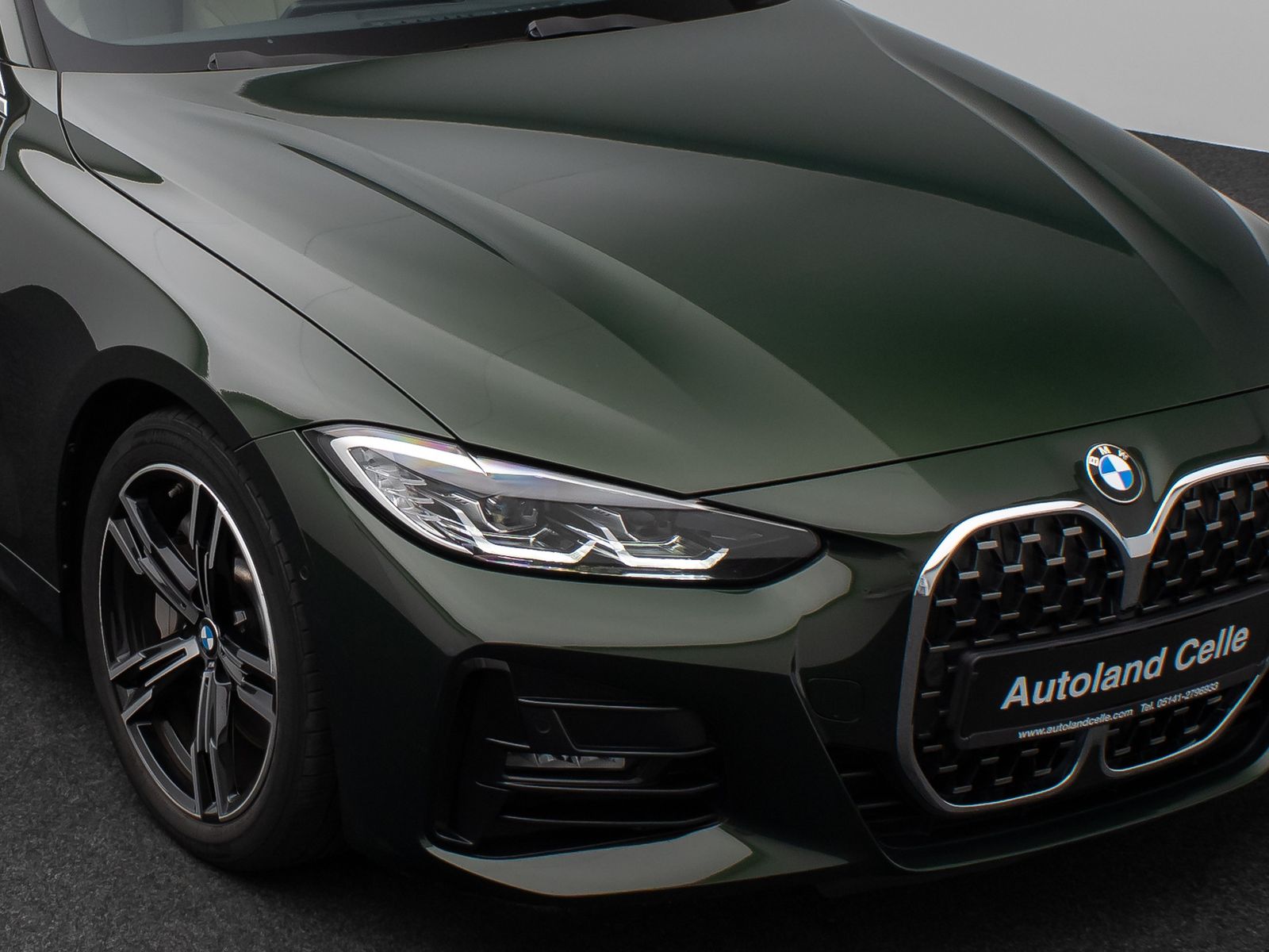 Fahrzeugabbildung BMW 430i Cabrio M Sport Kamera DAB HiFi Komfort Alar