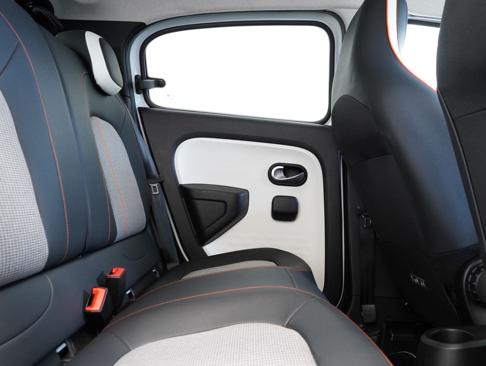 Fahrzeugabbildung Renault Twingo Vibes Electric