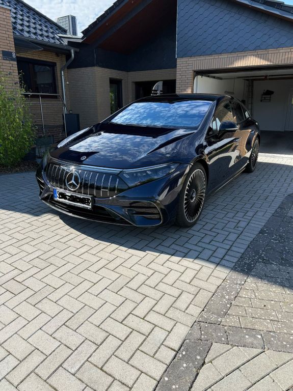 Image of Mercedes-Benz EQS