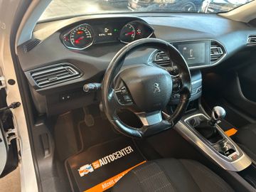Peugeot 308 SW Allure *TEMPO*NAVI*PDC*KLIMAAUTO*