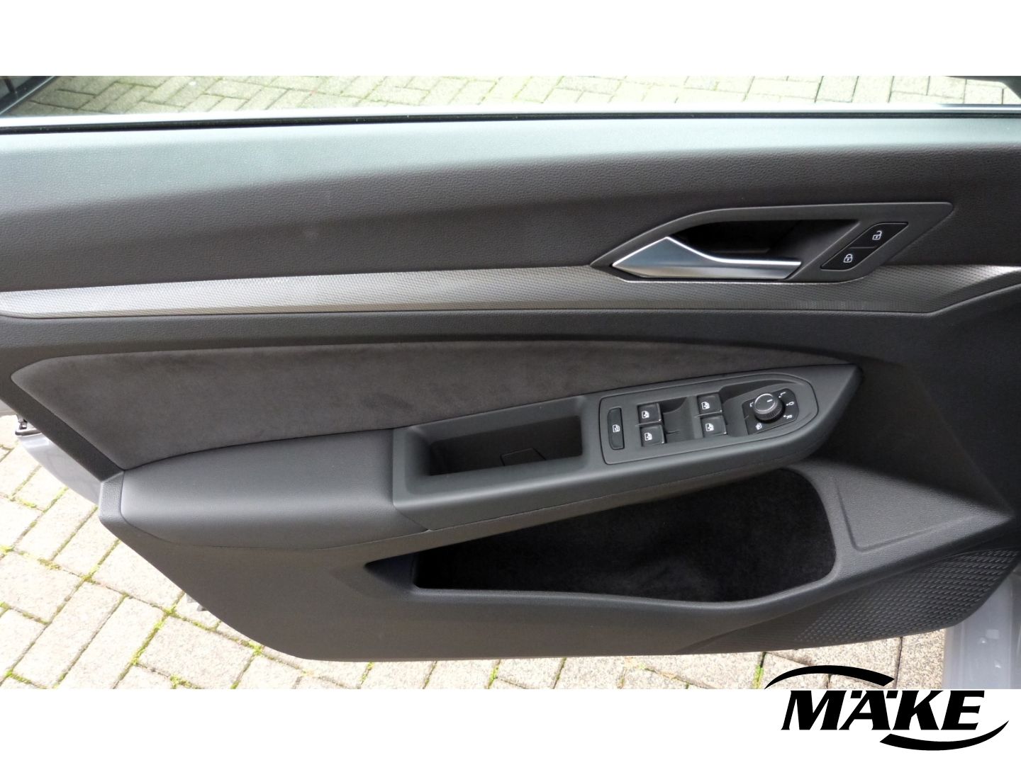 Golf VIII 1.5 eTSI DSG, Style, ACC, Standheizung