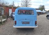 Volkswagen T2 dtsch Papiere kl. Brand Motorraum - Oldtimer mit Benzin-Antrieb: Kleinbus