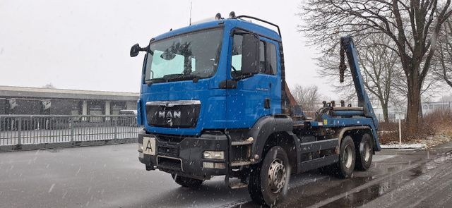 MAN 26.320 6x4 aufbau VDL teleskopierbar