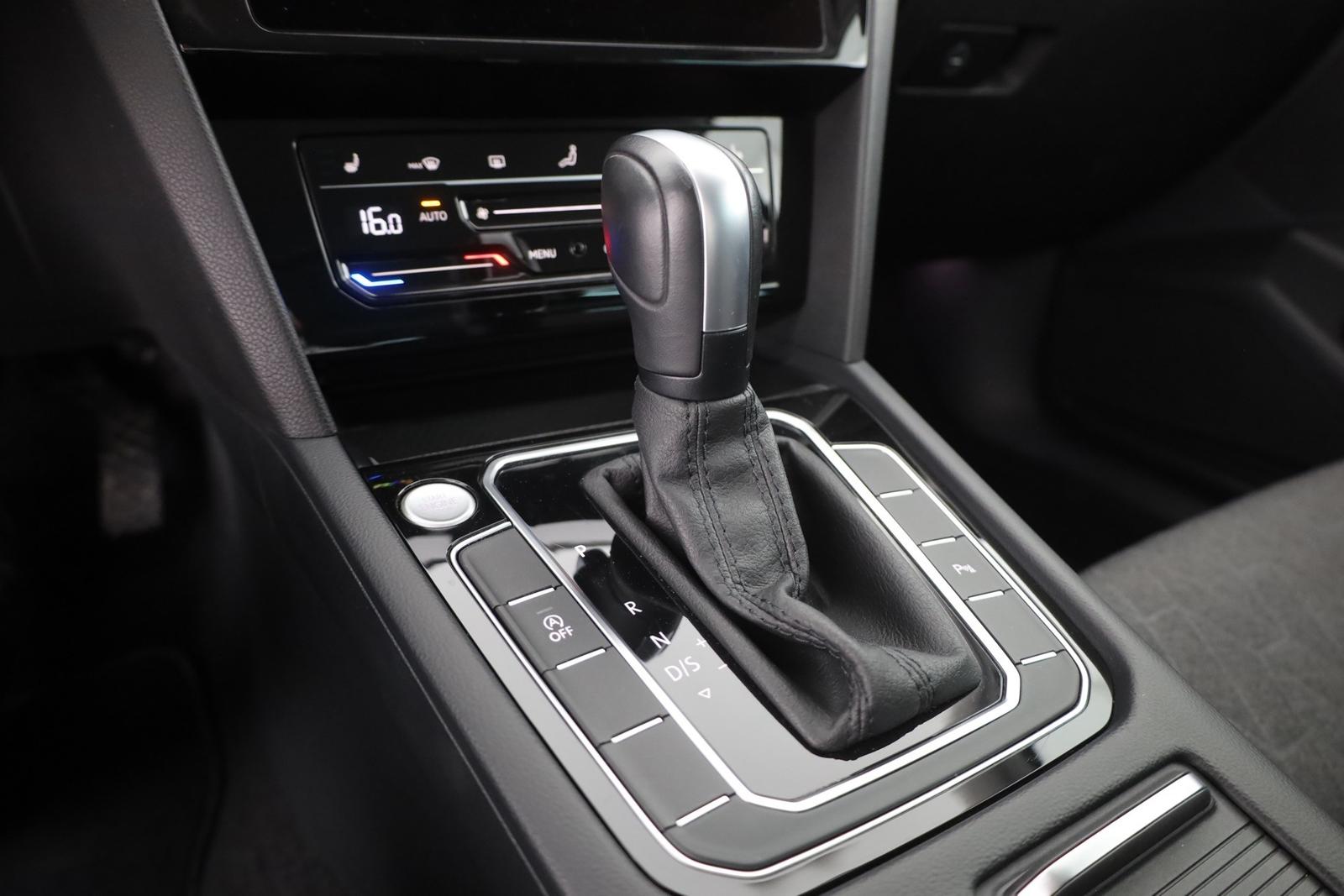 Volkswagen Passat 1.5 TSI DSG Business LED Navi ACC, миниатюра 13
