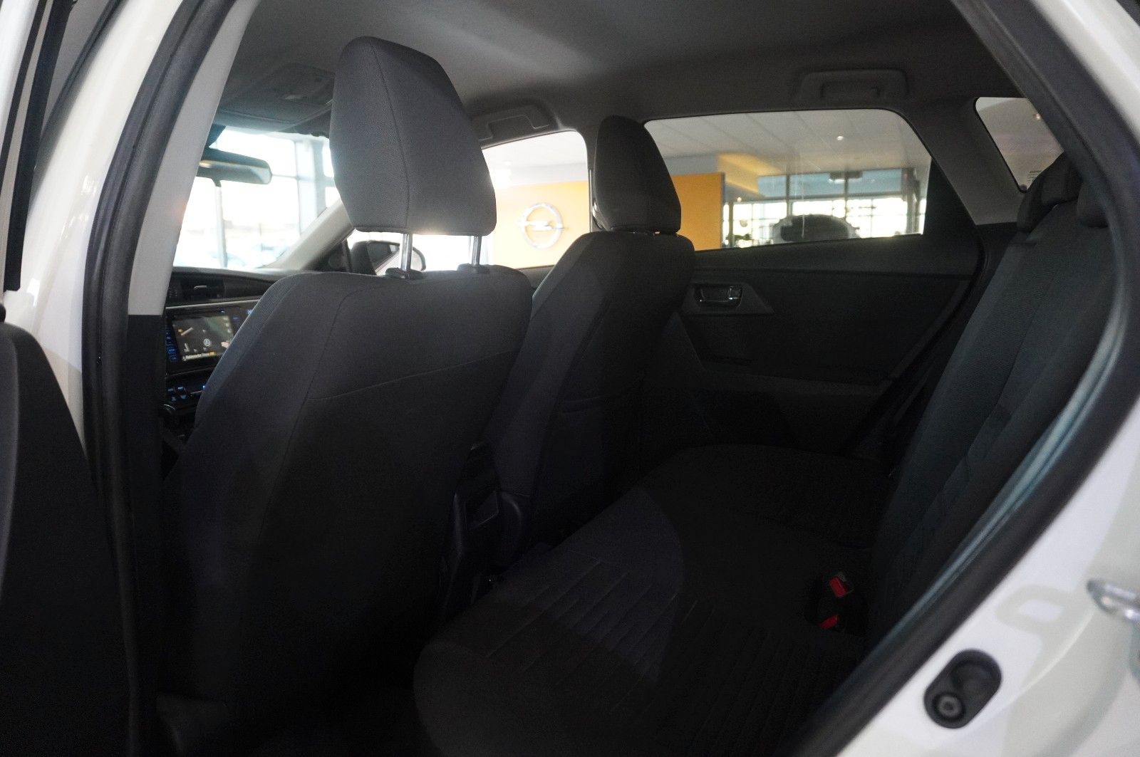 Fahrzeugabbildung Toyota Auris 1.2 LIM. DESIGN EDITION NAVI/LED/KAMERA/SH