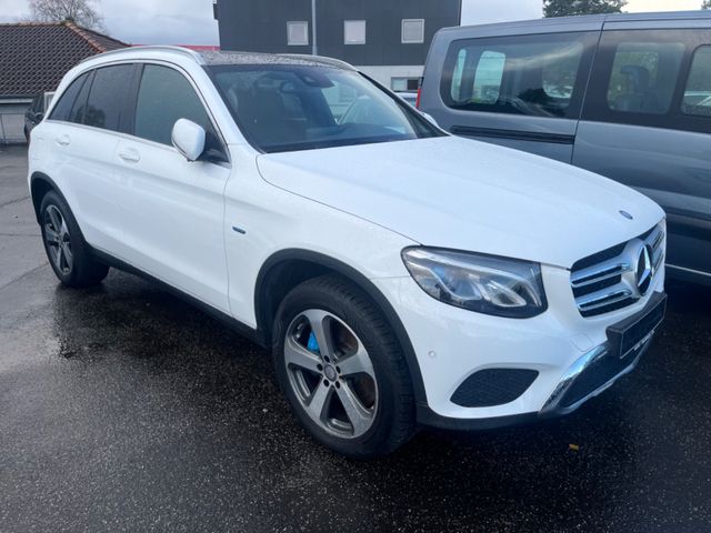 Mercedes-Benz GLC 350 e 4Matic/AHK-Panor-Leder-LED-Navi-Kamera