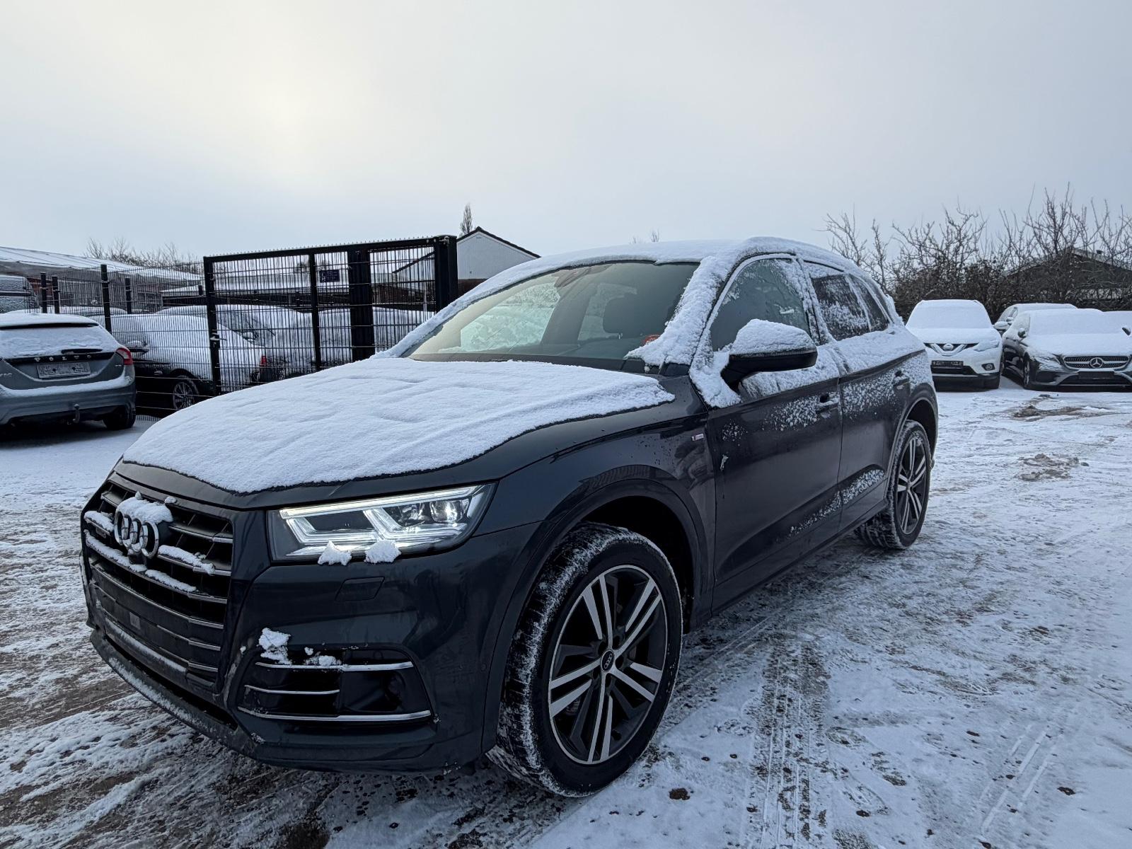 Audi Q5 55 TFSI e S tronic quattro S line Panorama