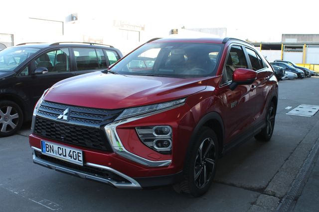 Mitsubishi Eclipse Cross Plus Hybrid 4WD