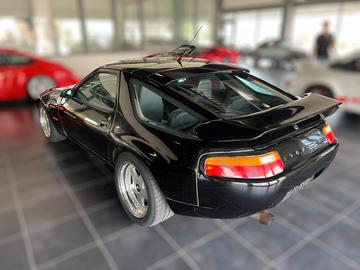 1990 Porsche 928 照片 6