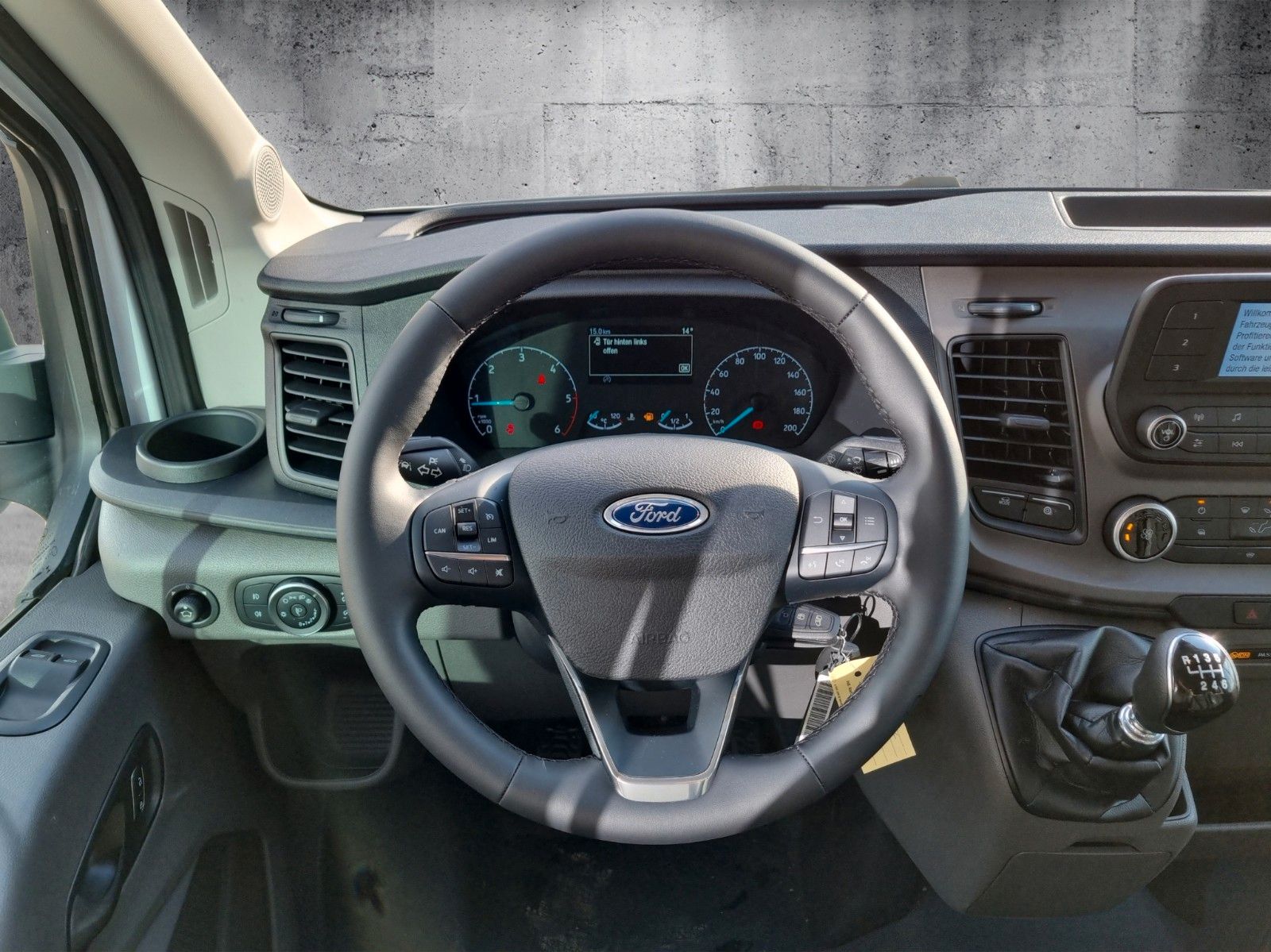 Fahrzeugabbildung Ford Transit Pritsche 350 L3 Doppelkabine Trend