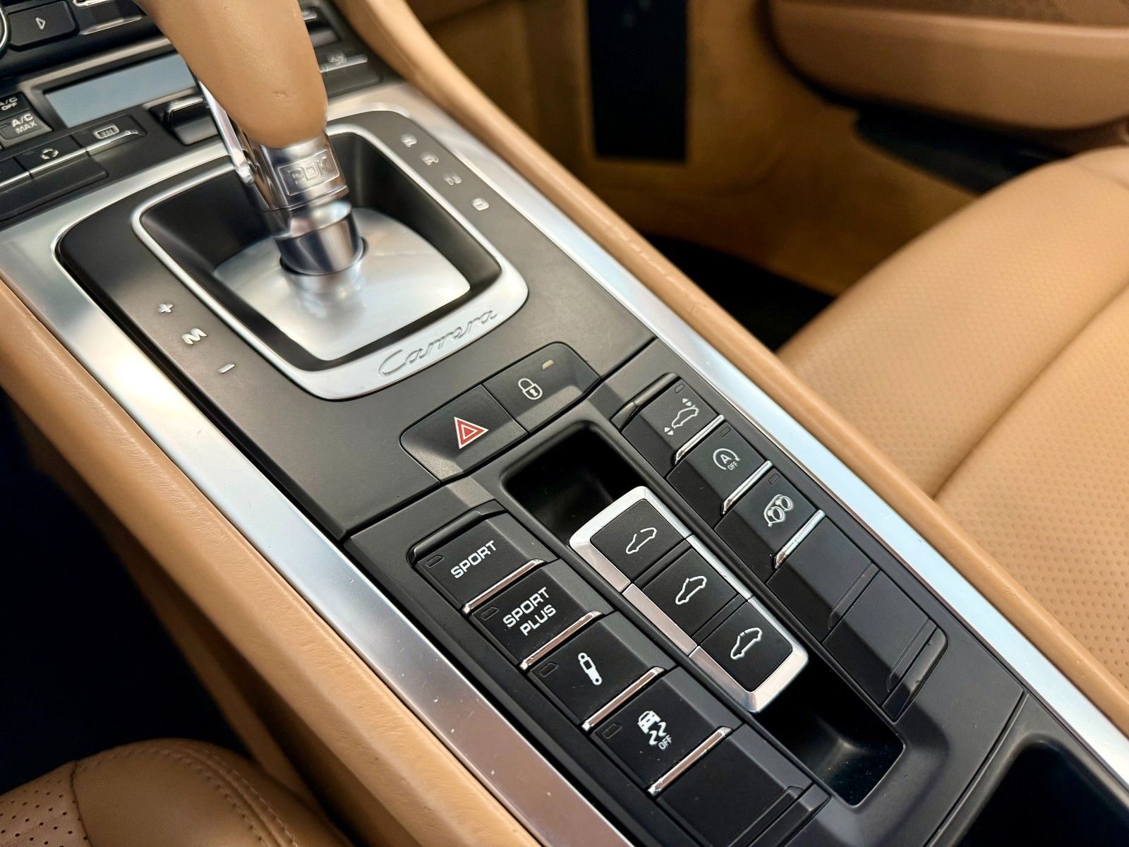 Fahrzeugabbildung Porsche 911 991 Carrera S PDK Schiebedach/SportChrono