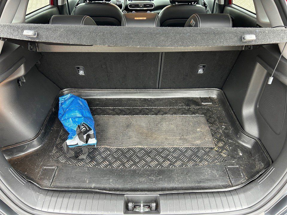 Fahrzeugabbildung Hyundai KONA HEV PREMIUM AHK 2J-GARANTIE LEDER+HUD+NAV++