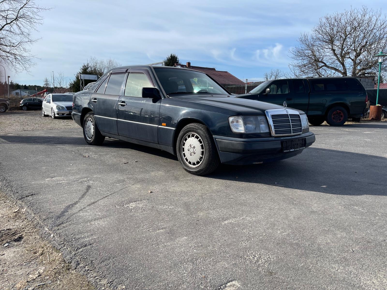 Mercedes-Benz E 300"W124"LIMOUSINE"AUTOMATIK"KLIMA"LEDER"