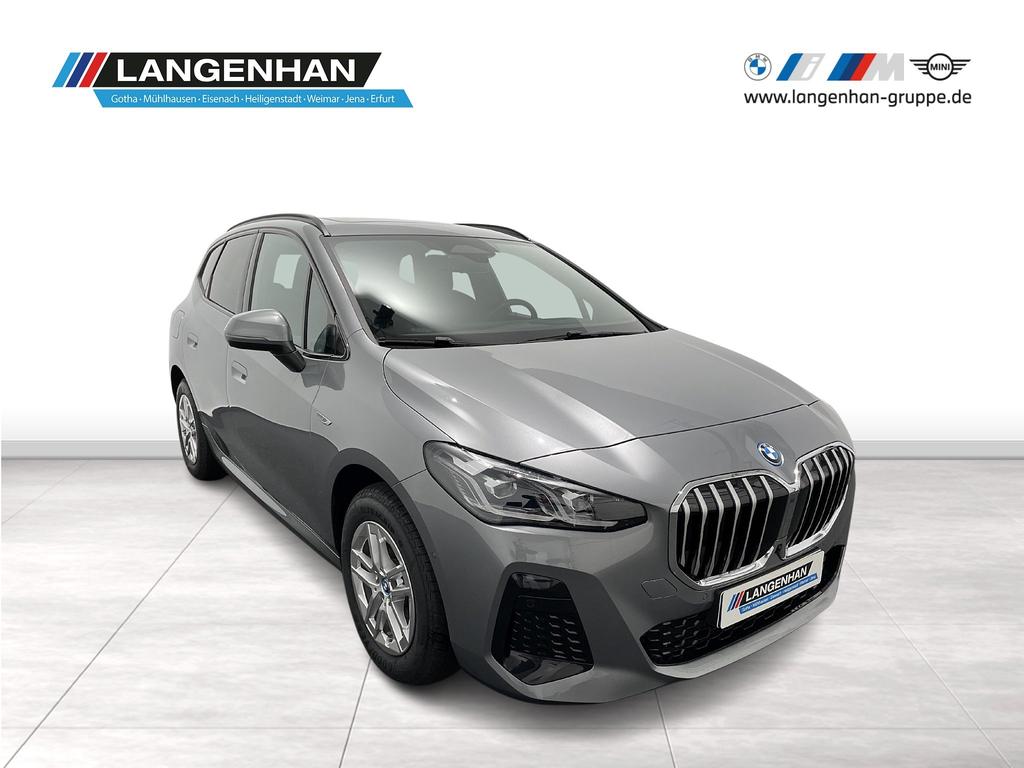 BMW 225