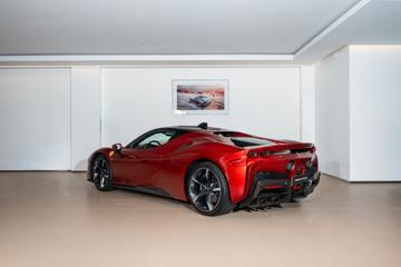 2020 Ferrari SF90 照片 8