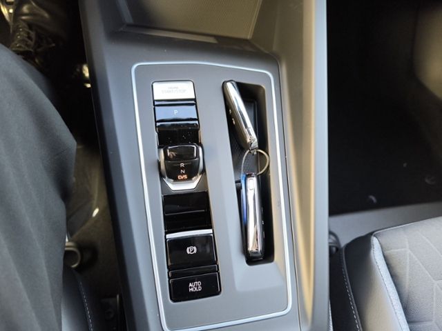 Fahrzeugabbildung Volkswagen Golf Energy 1.5 l eTSI OPF 85 kW (116 PS) 7-Gang