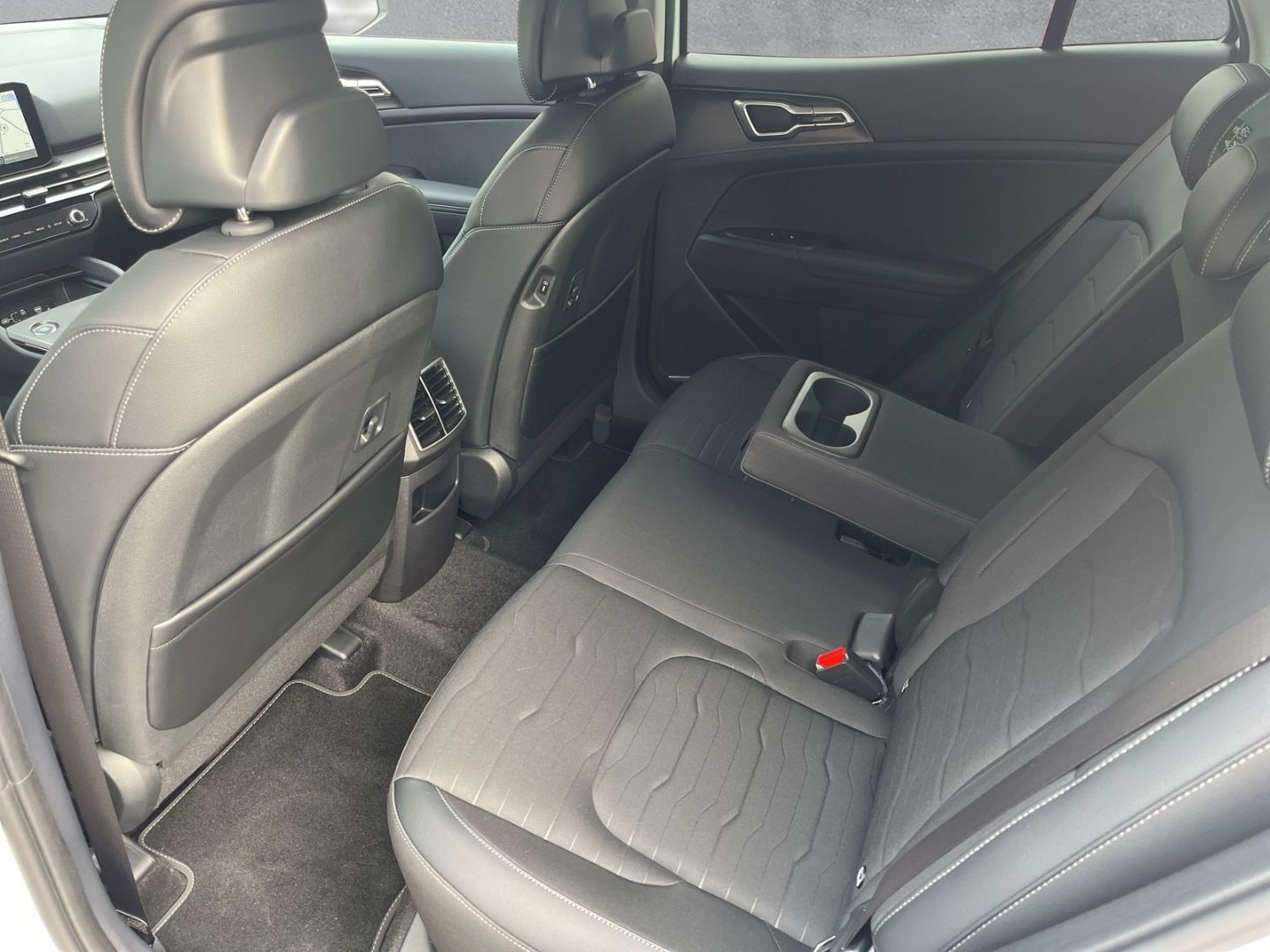 Fahrzeugabbildung Kia Sportage SPIRIT 1.6 T-GDI 2WD *DRIVE-PAKET*SOUND