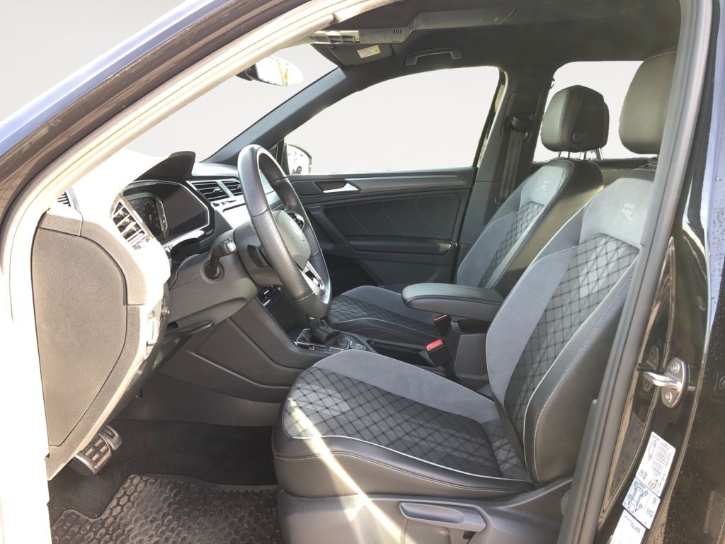 Fahrzeugabbildung Volkswagen Tiguan 2.0 TDI SCR 4MOTION DSG R-Line