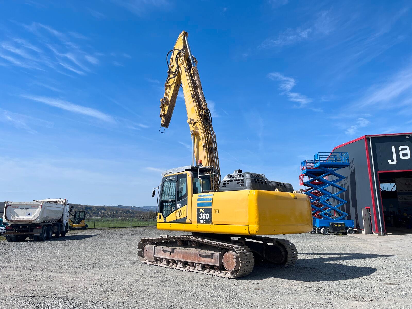 Fahrzeugabbildung Komatsu PC 360 NLC-11