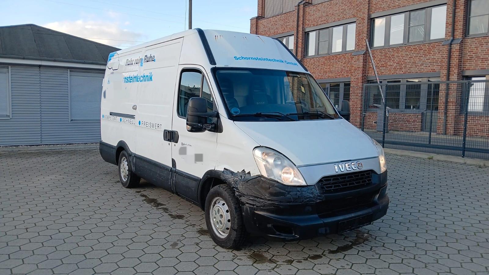 Iveco Daily Kasten HKa 35 S... Radstand 3300