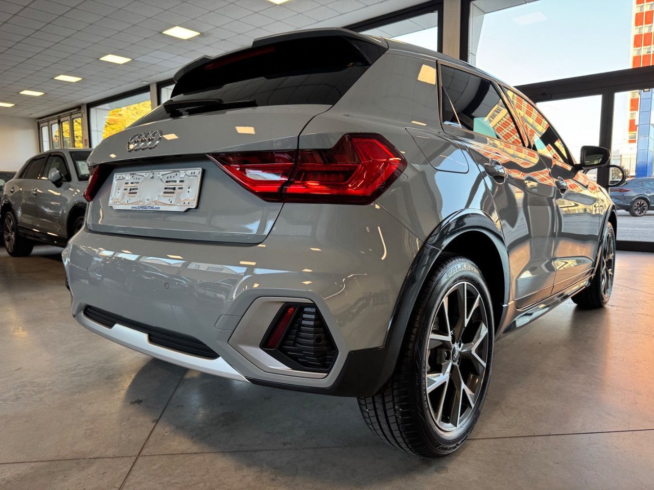 Audi A1 Allstreet 30 TFSI 116cv S Tronic imagem 3