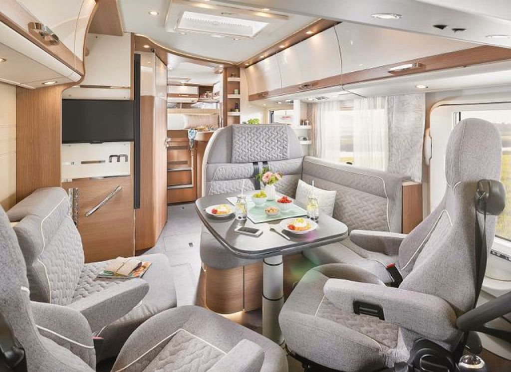 Fahrzeugabbildung Malibu I 460 LE Touring