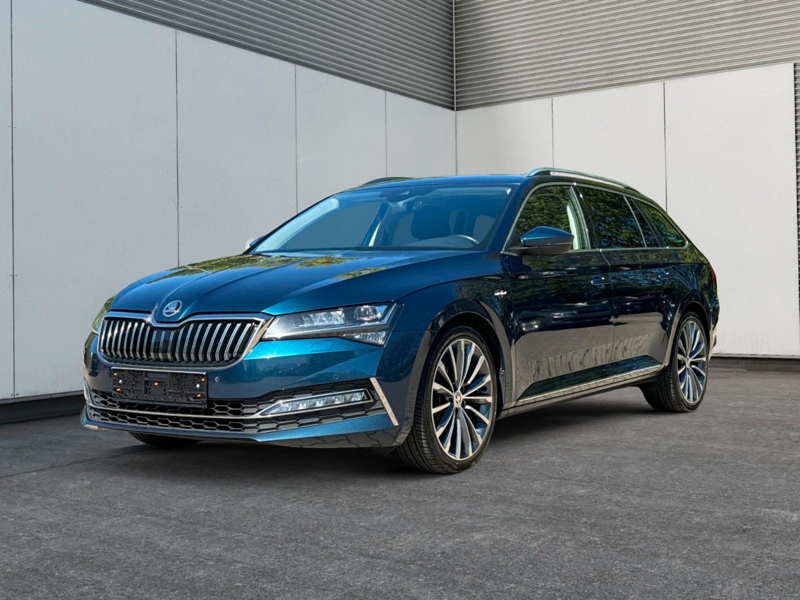 Skoda Superb Combi L&K 4x4 AHK+PANO+KAMERA+ACC+elek...