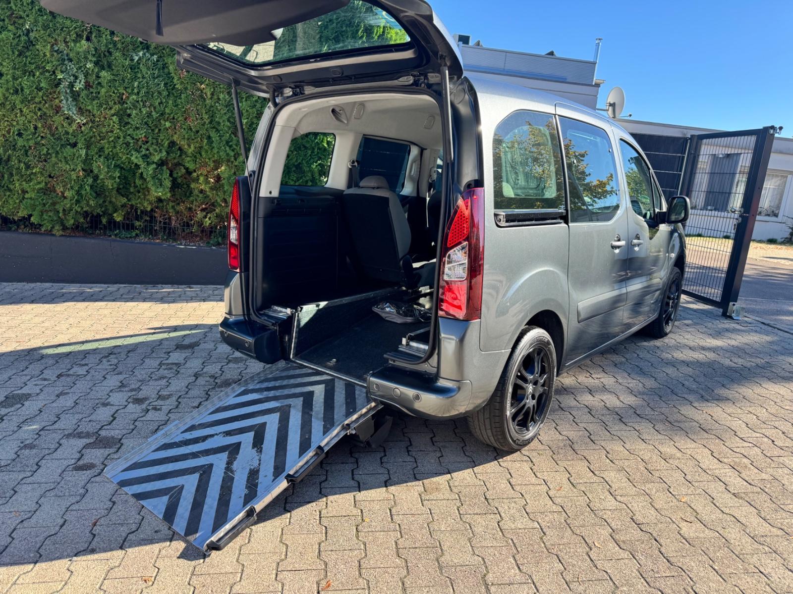 Citroën Berlingo ROLLSTUHL RAMPE BEHINDERTERGERECHT