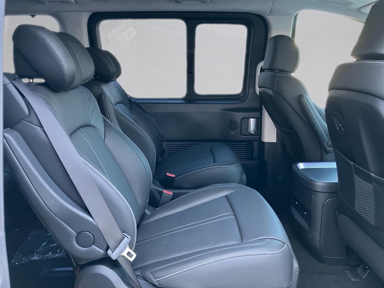 Fahrzeugabbildung Hyundai STARIA Signature Panoramadach Standheizung*Klima