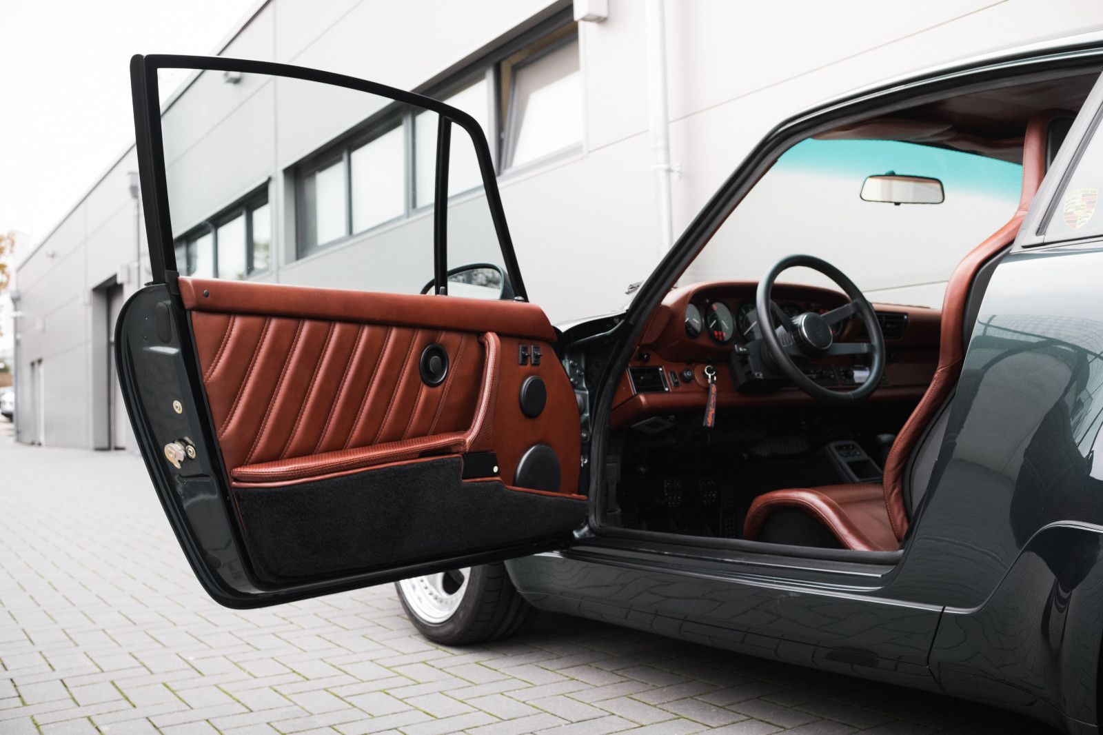 Fahrzeugabbildung Porsche 964 WTL Coupe by APCarDesign