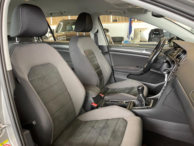 Volkswagen Golf VII Variant *ACC*NAVI*SHZ*PDC*LED*TOUCH*