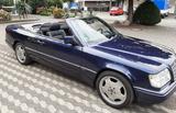 Mercedes-Benz E 220 FINAL EDITION E 220 - Mercedes-Benz E 220 mit Benzin-Antrieb: Cabrio