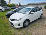 Toyota Auris Cool Klimaautomatik Tüv-Inspektion neu - Toyota Auris: Weiß