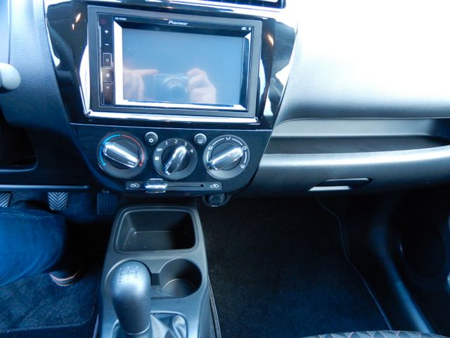 Fahrzeugabbildung Mitsubishi Space Star MY23 Select Klima DAB
